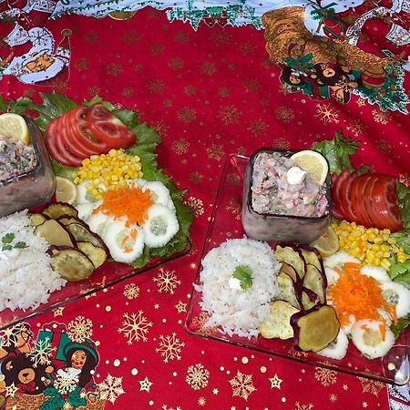 Pua Vaenga Hostel Ханга Роа Екстериор снимка