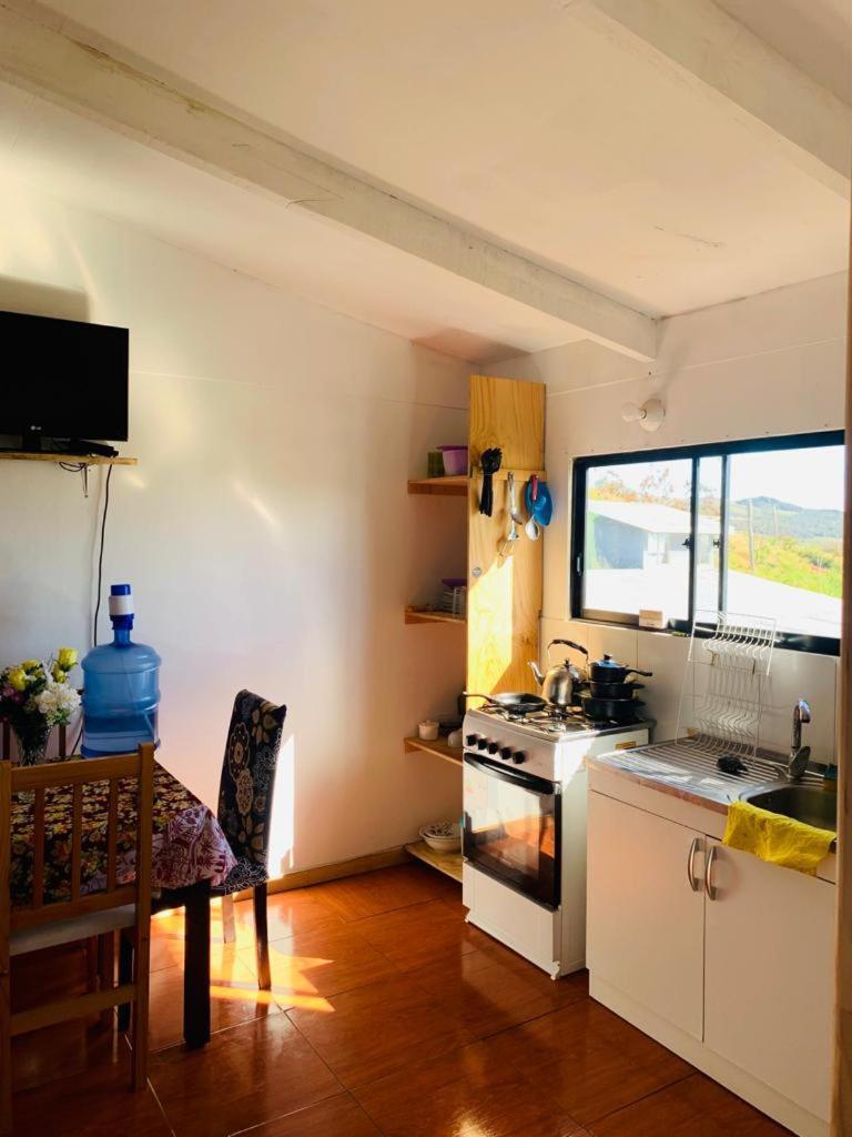 Pua Vaenga Hostel Ханга Роа Екстериор снимка